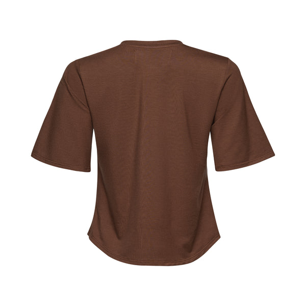 brown shirt