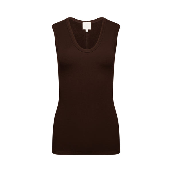 brown tank top